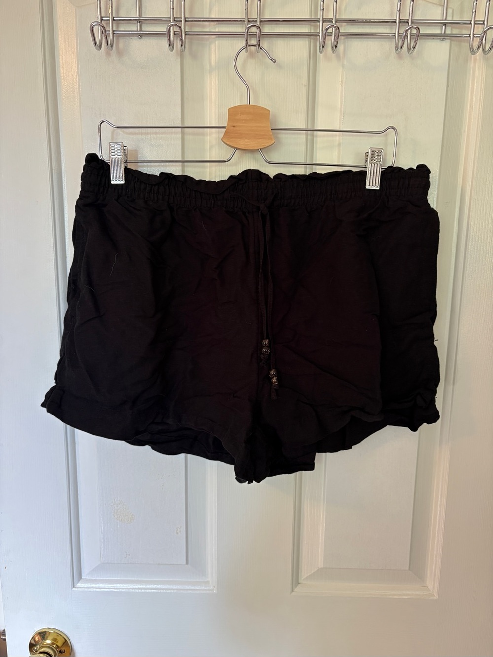 H&M Black Elastic Drawstring Athletic Shorts